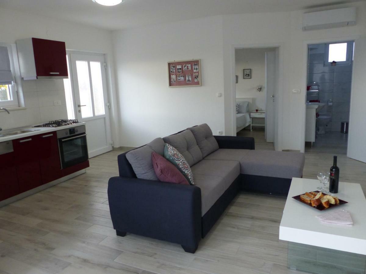 Apartmani Danica Vodnjan Eksteriør billede